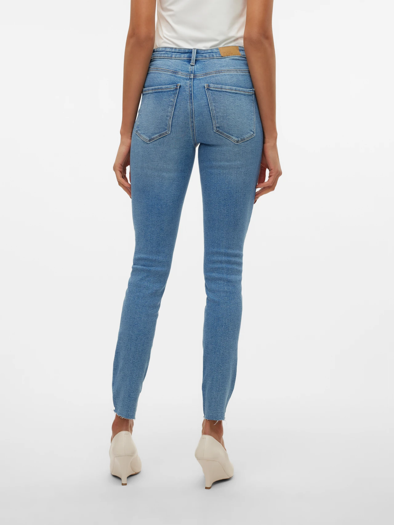 veromoda-vmsophiaslimfitjeans-bleue (1)